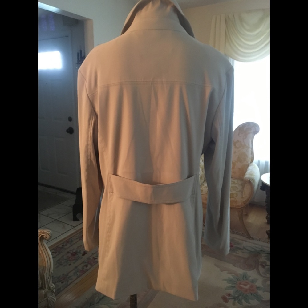 Cs Signature Good Condition Cream Color Overcoat … - image 2